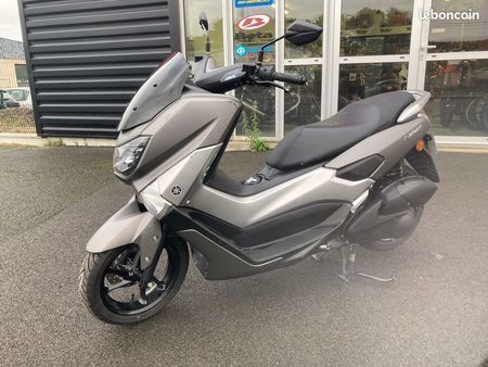 Yamaha Nmax scooter