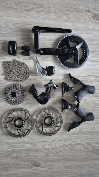 Kompletna grupa SRAM RIVAL AXS 2x12, pomiar mocy