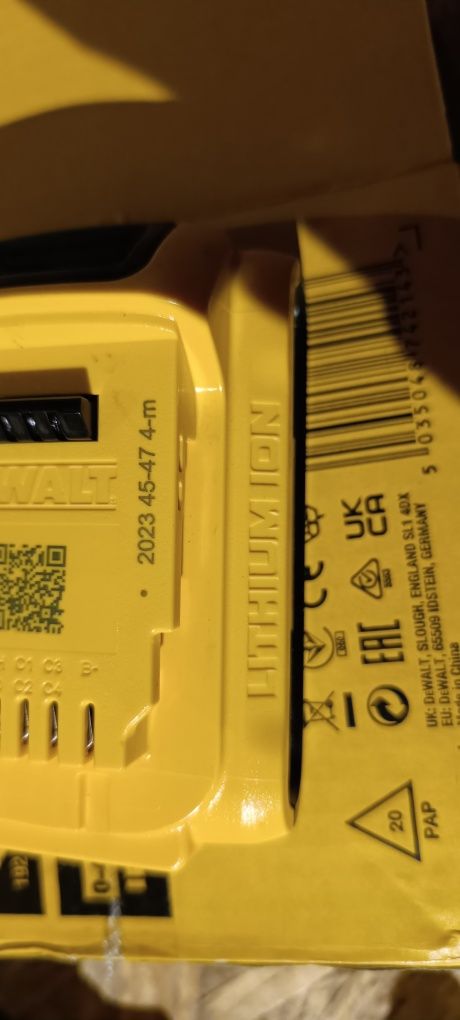 Zakretarka DeWalt dcf 840 plus Aku 2ah