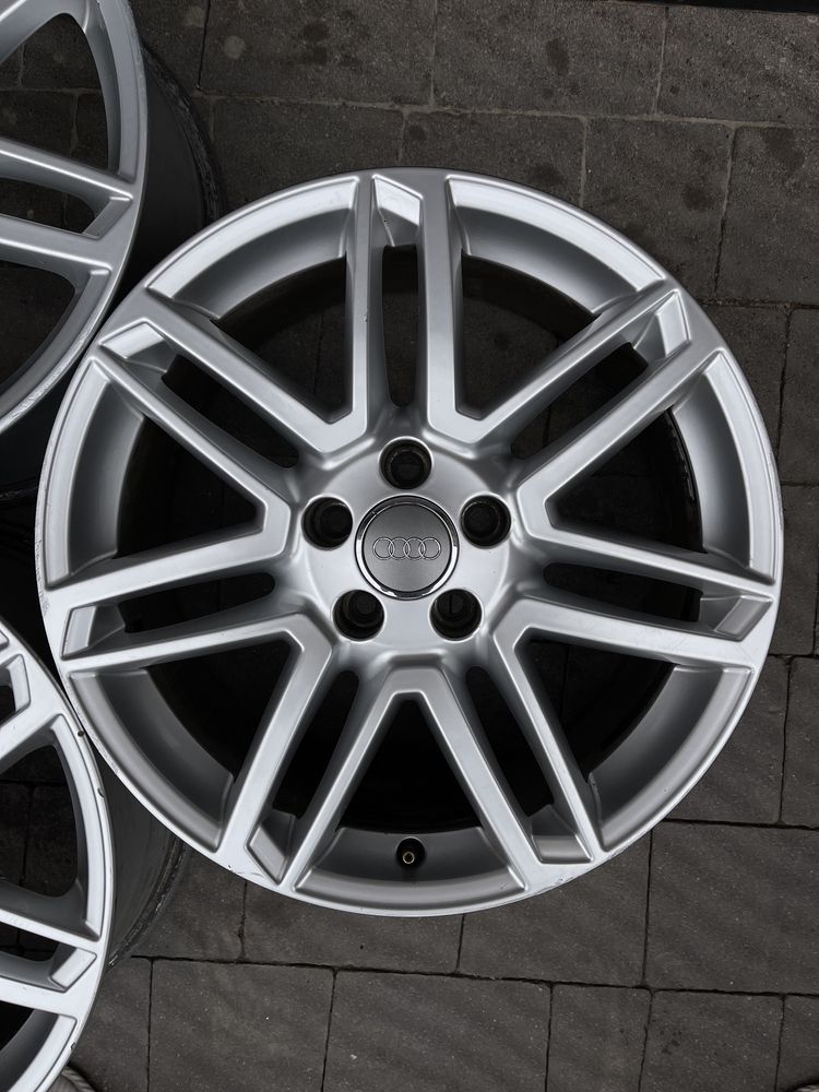 Диски Audi R18 5x112 Et39 8J. A4/A6/Q3/Q5/Passat