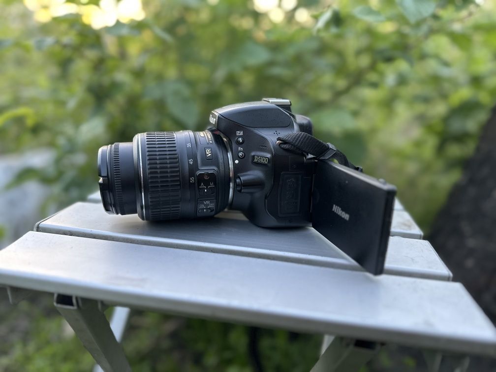 Дзеркальний фотоапарат Nikon D5100 никон д 5100
ВДзеркальний фотоа