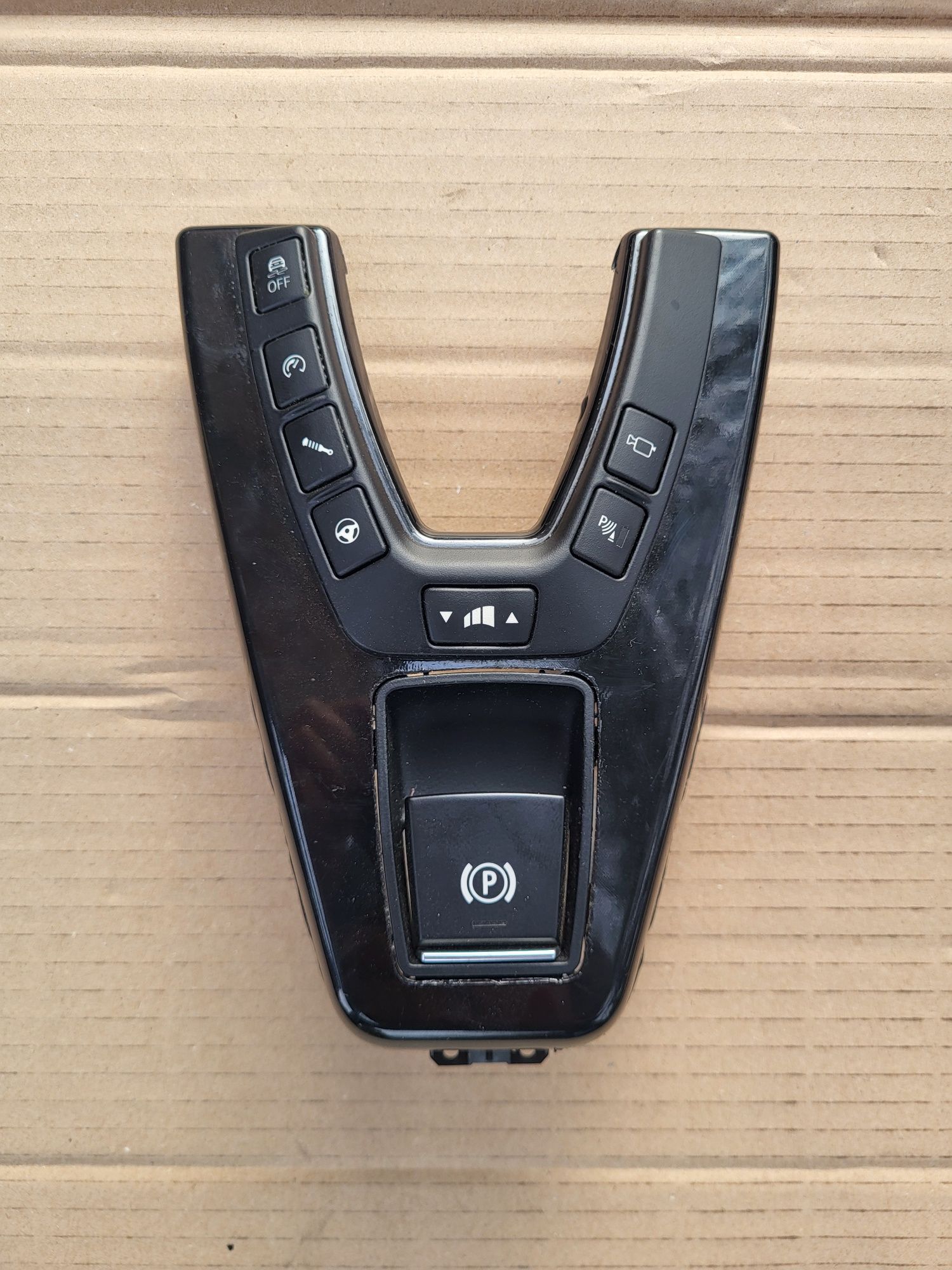 Panel Ramka Dekor Sterowania bmw m6 f06 f13 f12 v8 4.4 560km 570km