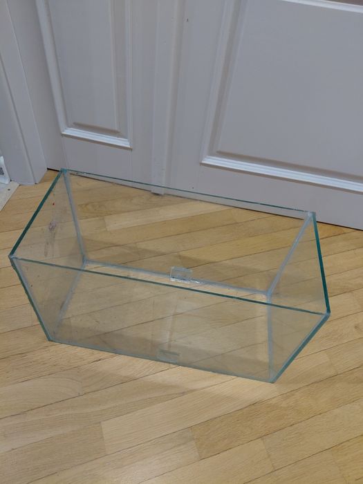 Аквариум для рыбок