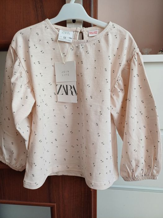 Bluzeczka Zara rozm 104 nowa