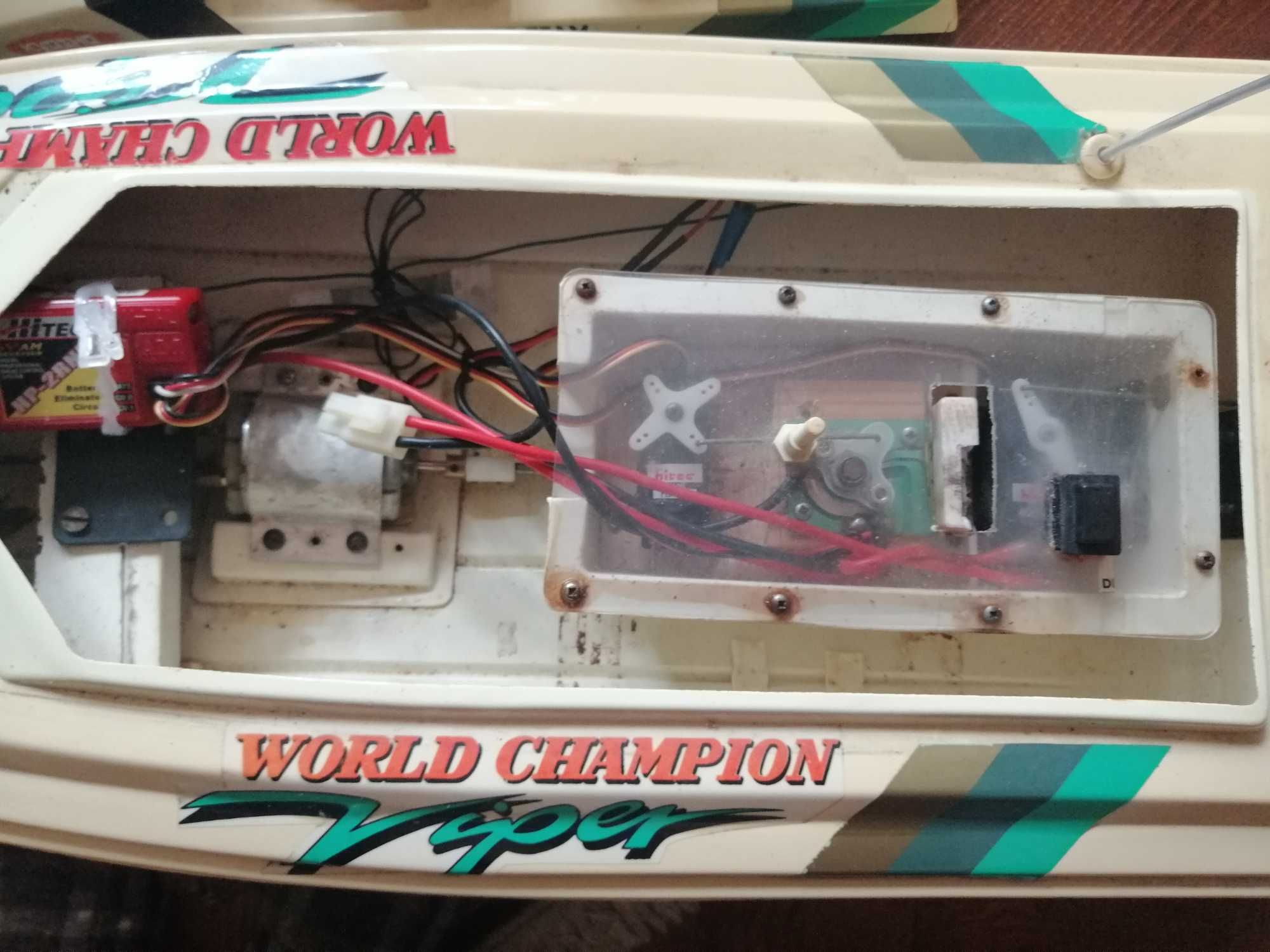 Lancha kyosho viper world champion 1988