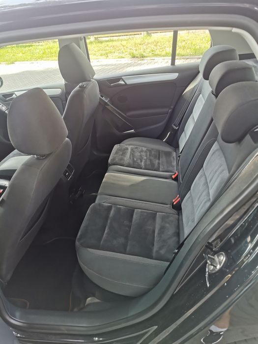 Volkswagen Golf VI