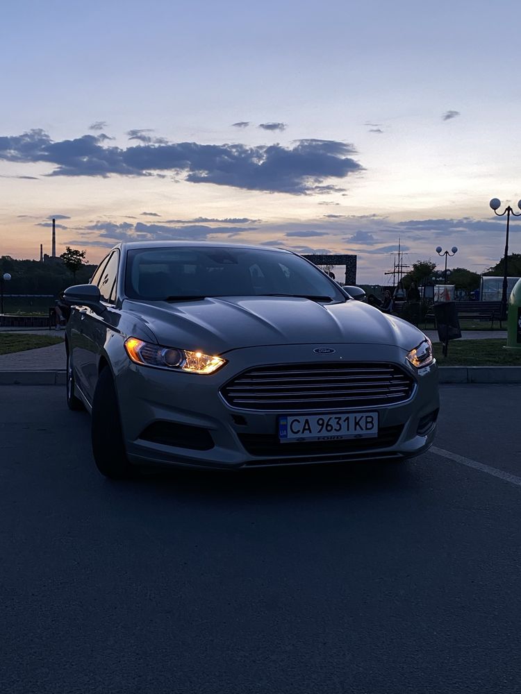 Ford Fusion 2015р 2.5 бензин