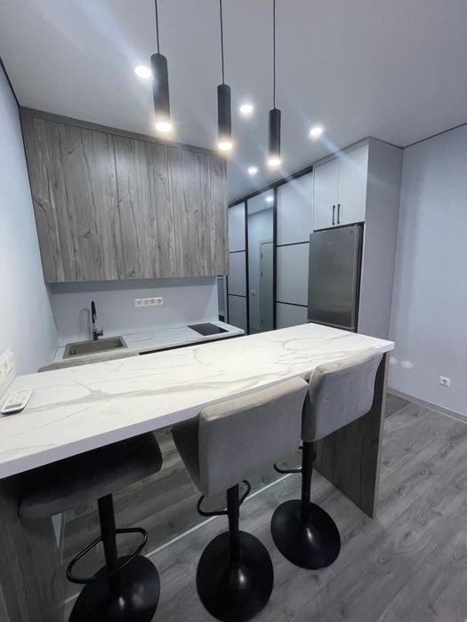 Оренда 1 кімнатної студії Санвіль