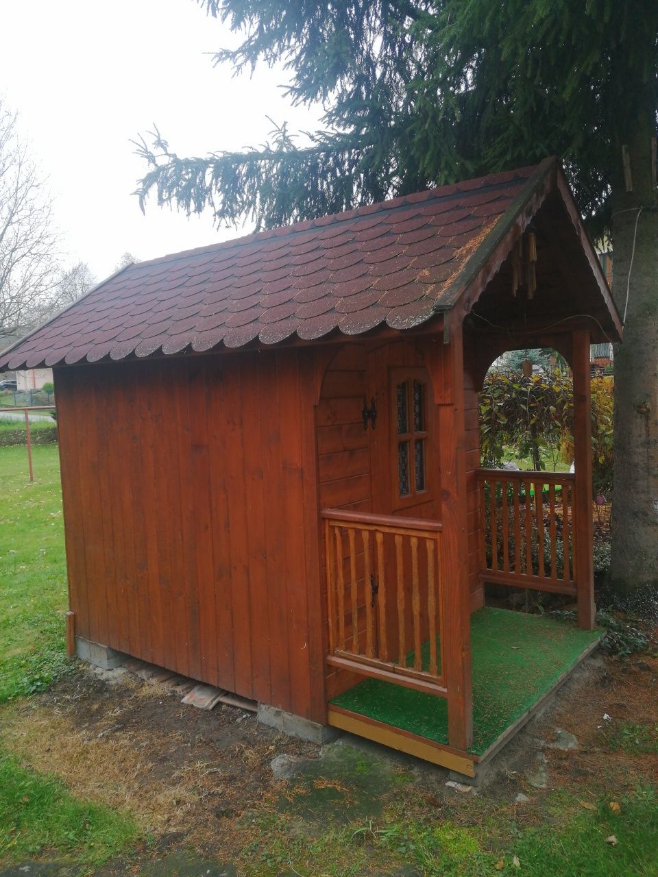 Sprzedam domek wykonany z drzewa