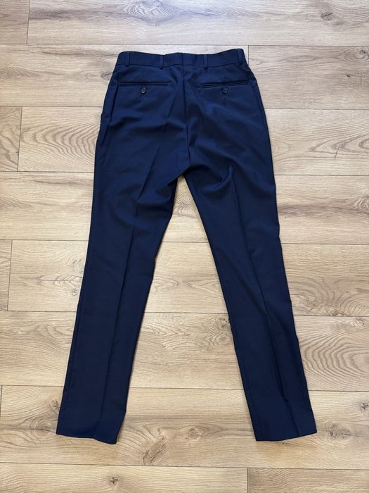 Pako Lorente garnitur granatowy