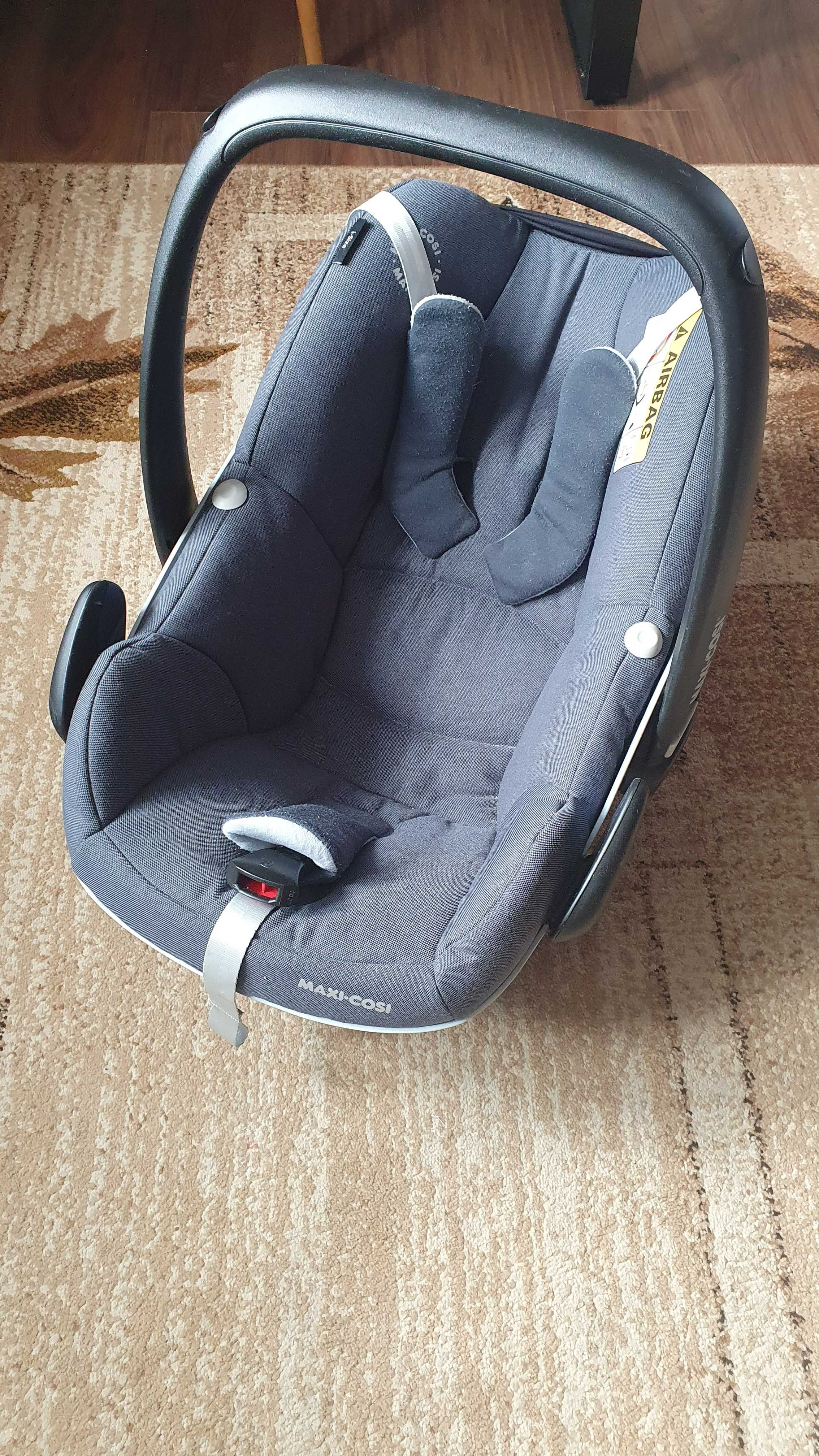 Fotelik samochodowy dla niemowląt Maxi-Cosi Pebble Pro i-Size (0-12 m)