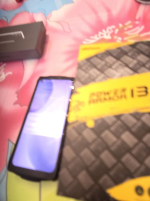 Smartfon Power Armor 13