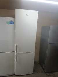 Продам большой двухкамерный холодильник Whirlpool