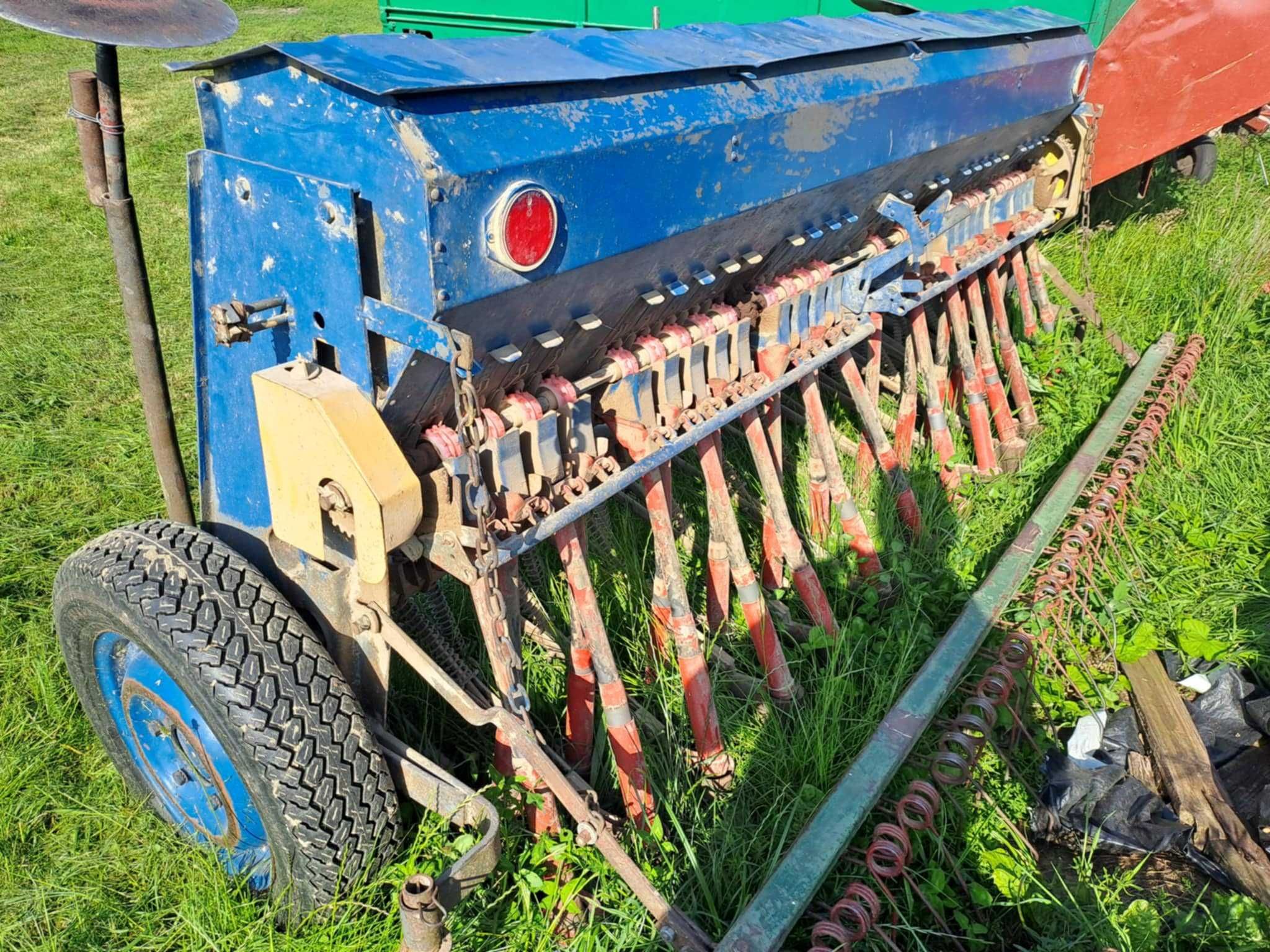 Opryskiwacz 400l rozrzutnik Siewnik poznaniak przyczepa prasa