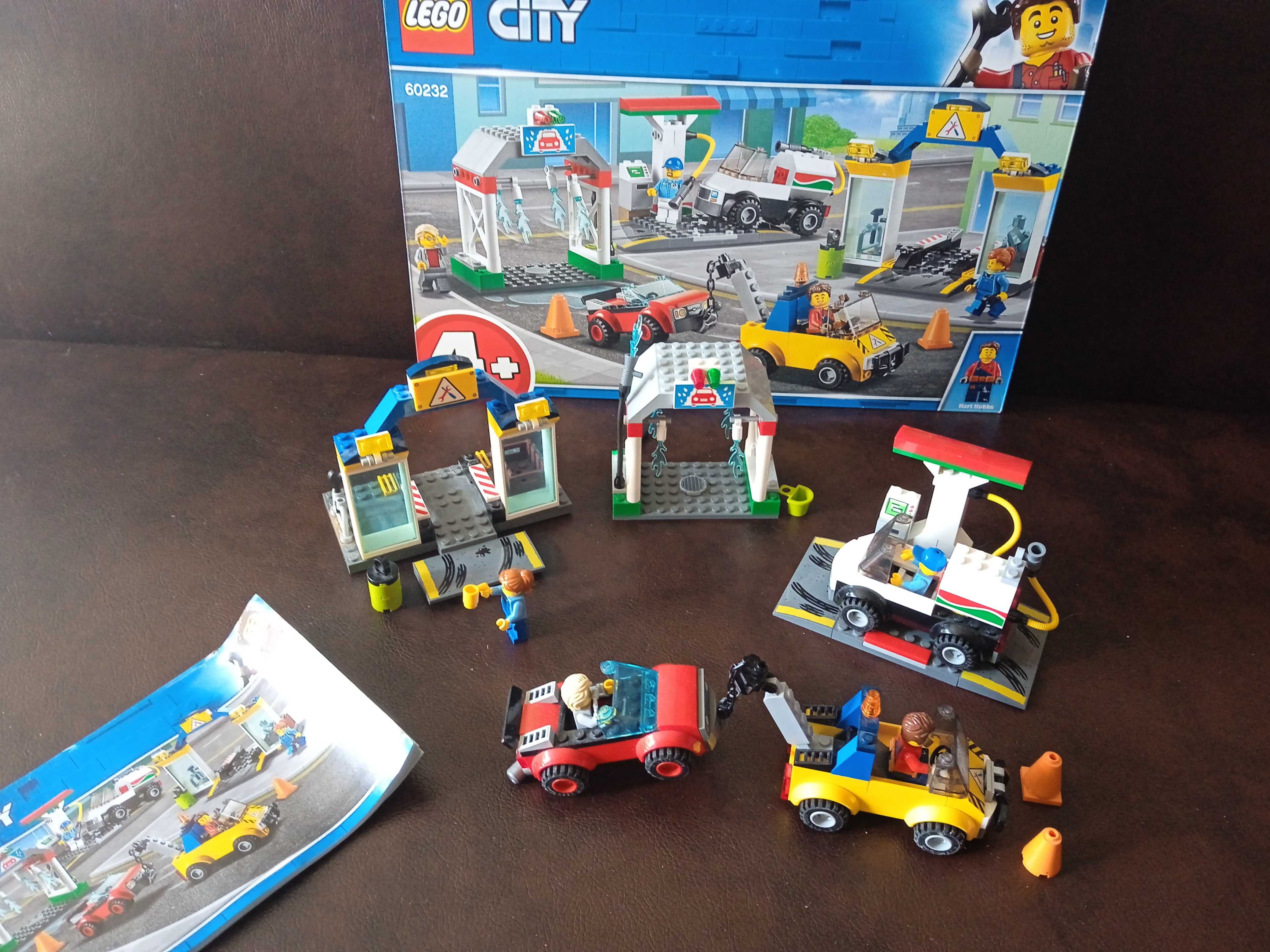 LEGO City Гаражний центр (60232)