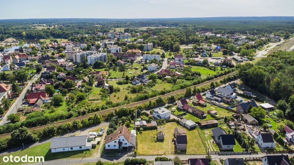 Duży dom z działką i potencjałem w Nowogrodzie