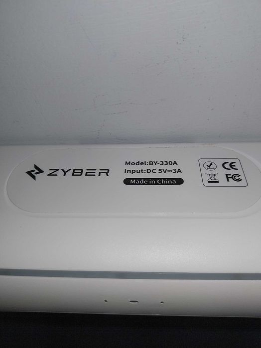 Stacja dokująca do do Meta Quest 2 Zyber BY-330A