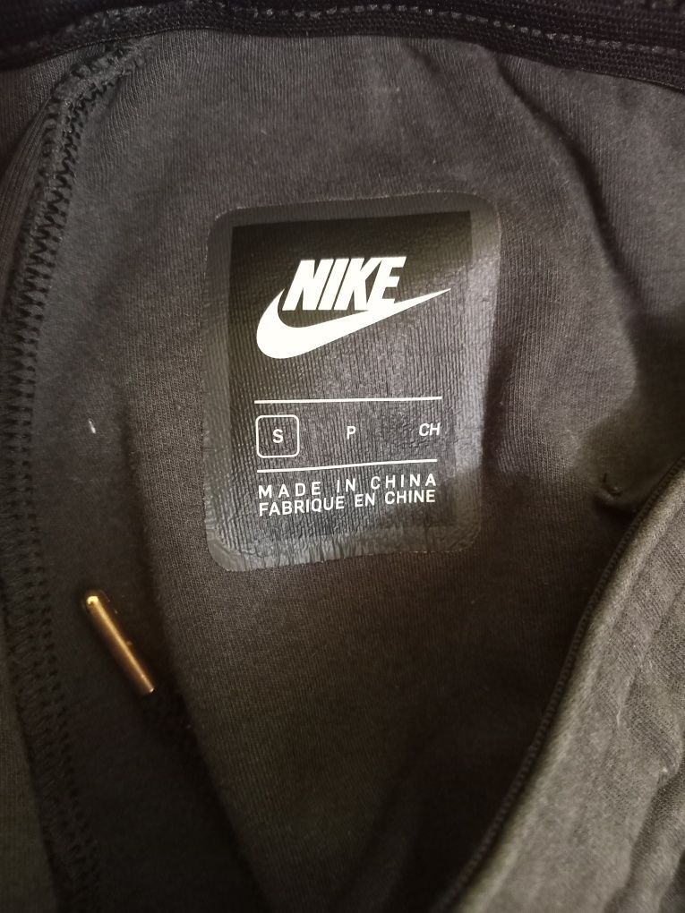 Штани nike tech fleece