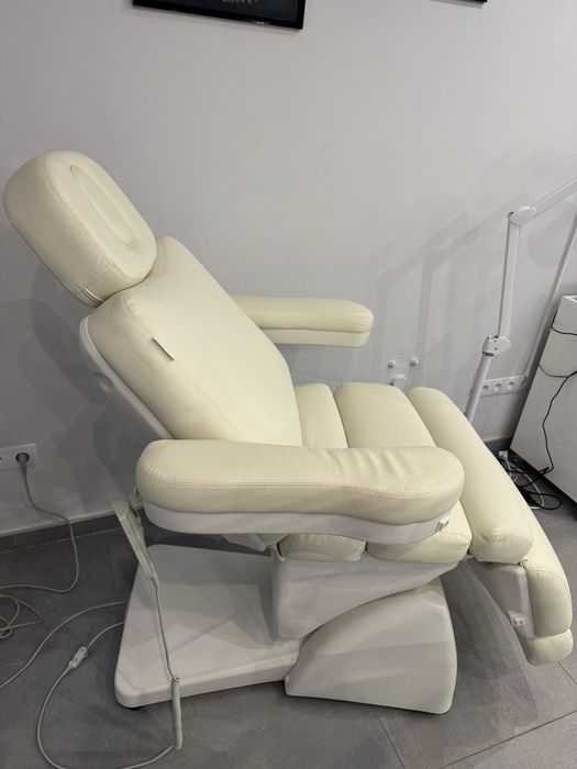 Fotel Activ AZZURRO 878 kosmetyczny elektryczny