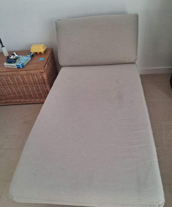 Szezlong  KIVIK  Ikea