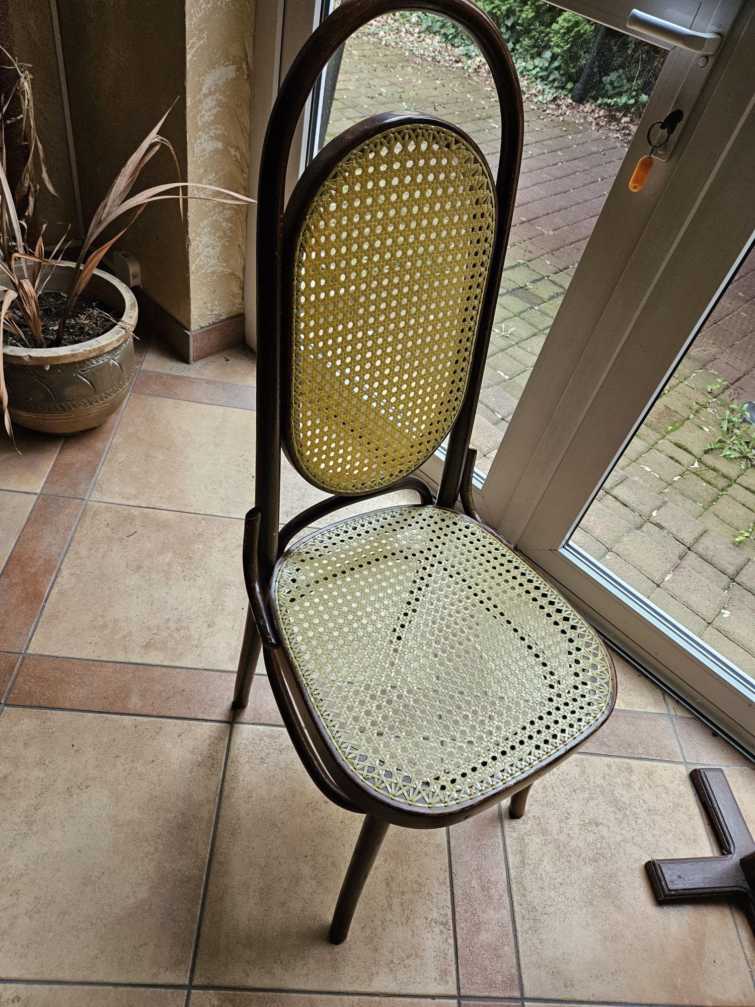 Krzesła drewniane PRL model A 18 braci Thonet vintage