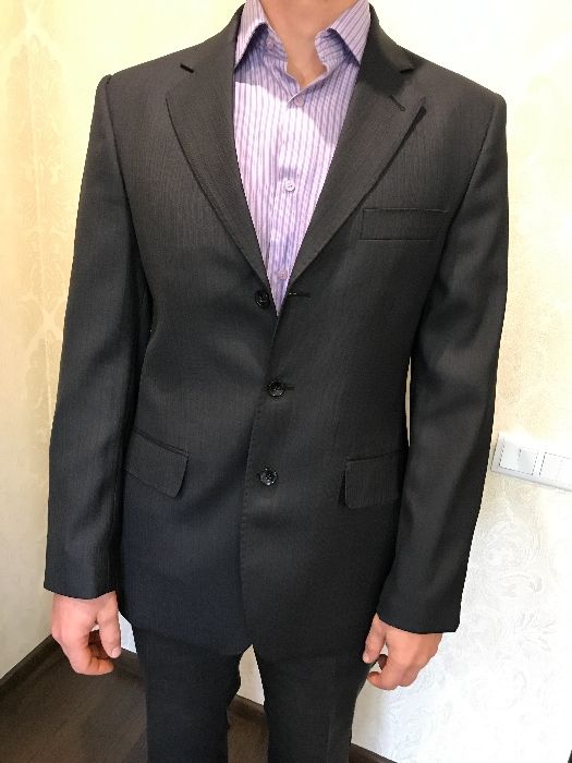 Чоловічий класичний костюм 48 розмір. 176 ріст