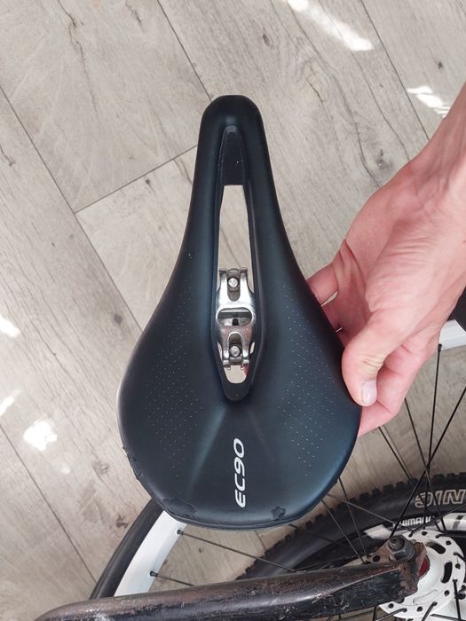 сідло "specialised" підсидільний штир 28.6підсиділ подсидел