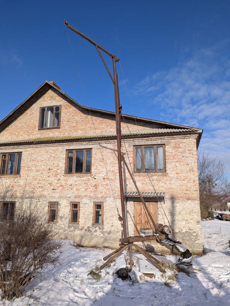 Кран будівельний