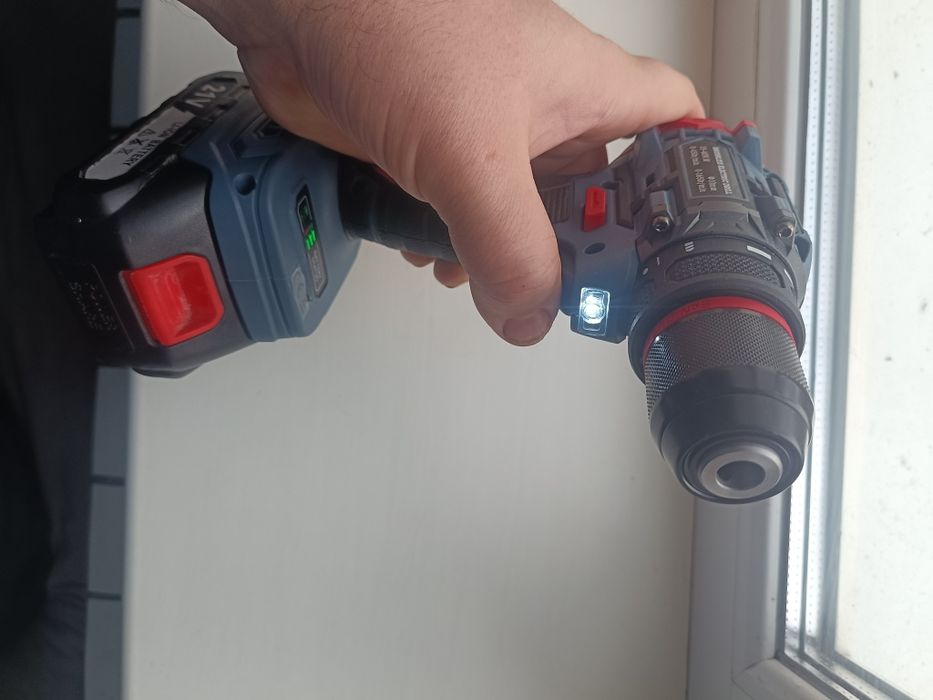 Шуруповерт безщітковий 40N.M Hilda під акумулятор lxt makita