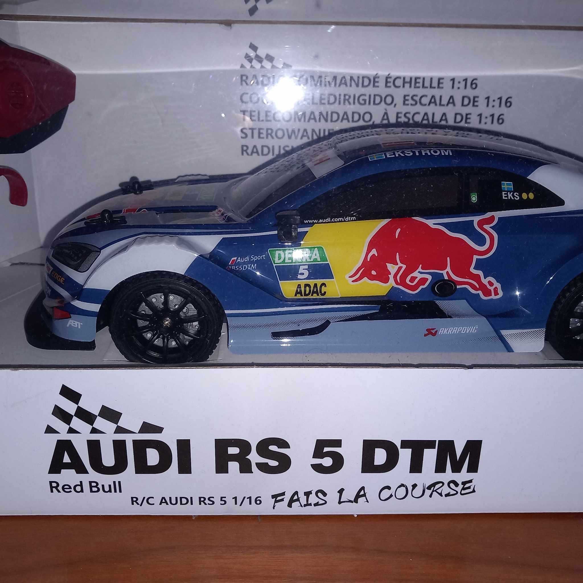 Audi RS 5 DTM 1:16 com telecomando NOVO com 25% de desconto