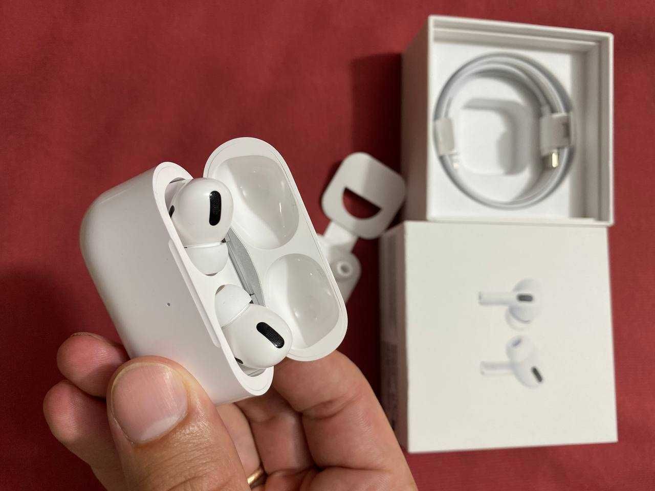 Apple AirPods Pro продам!