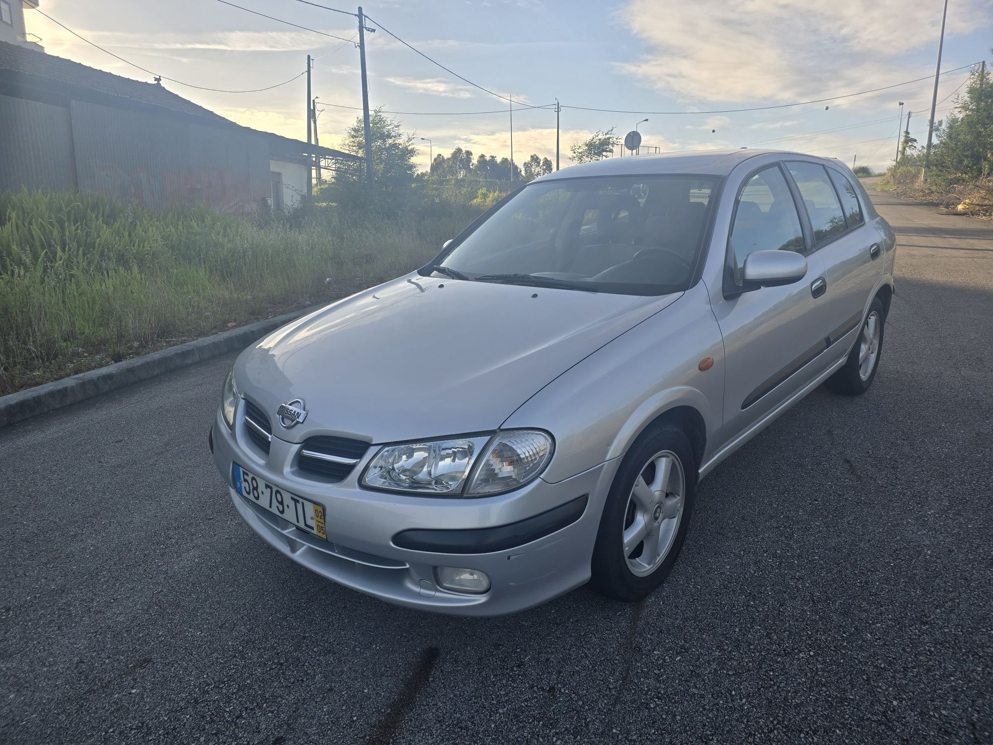 Nissan Almera 2.2 Di