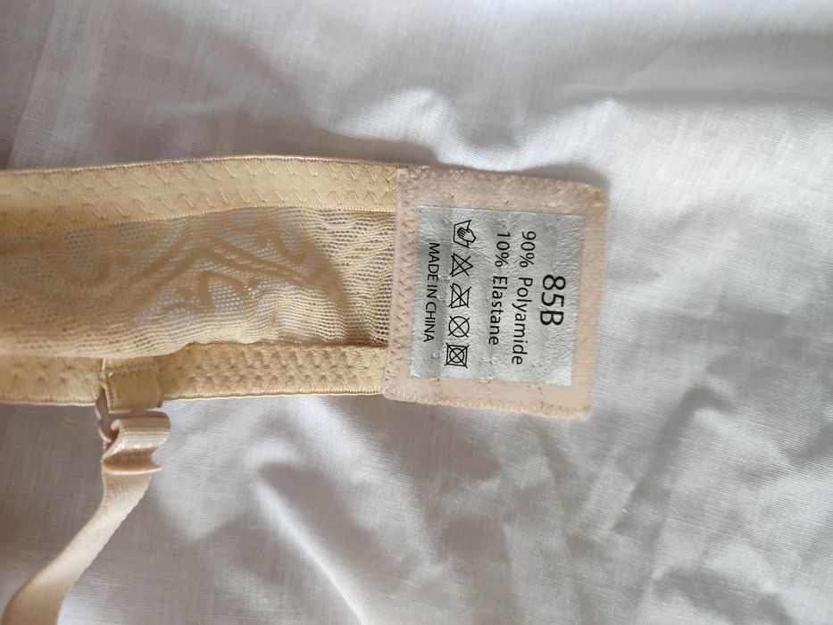 Бюст на паралоні