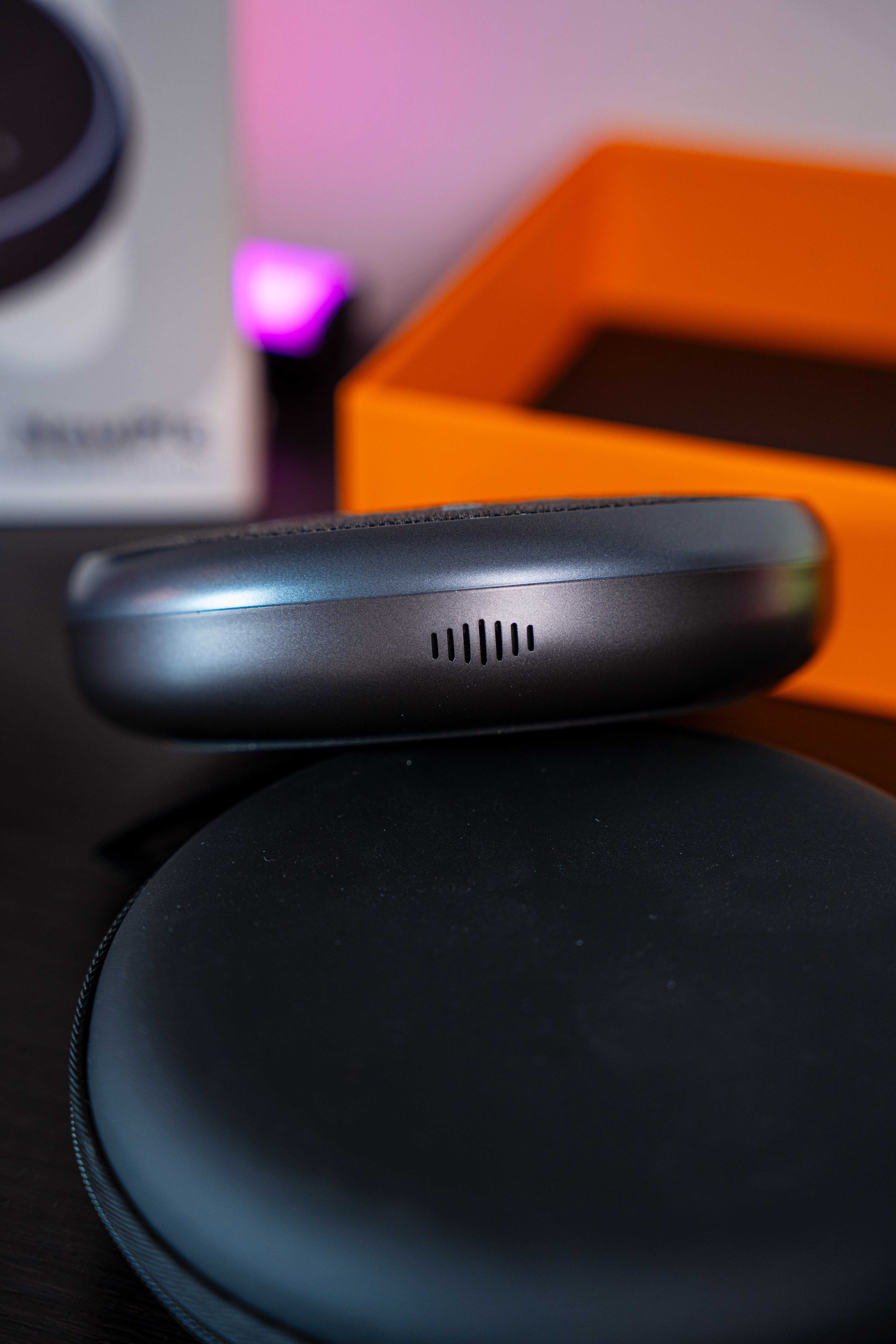 Głośnik bluetooth konferencyjny z mikrofonem Newline odbiór głosu 360°