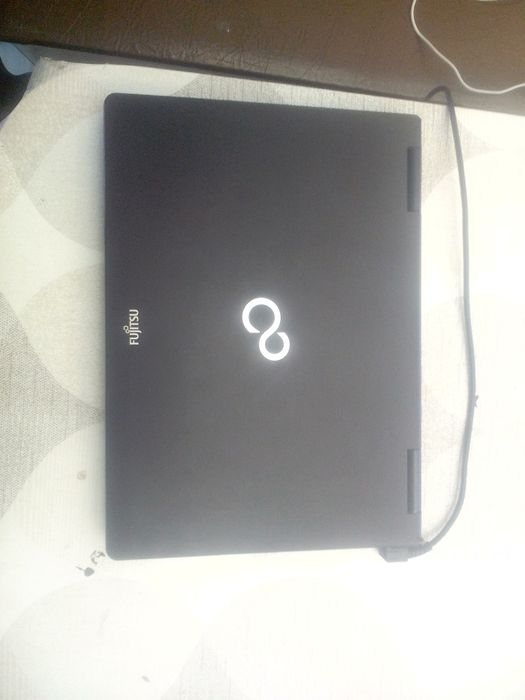 Продам ноутбук FUJITSU