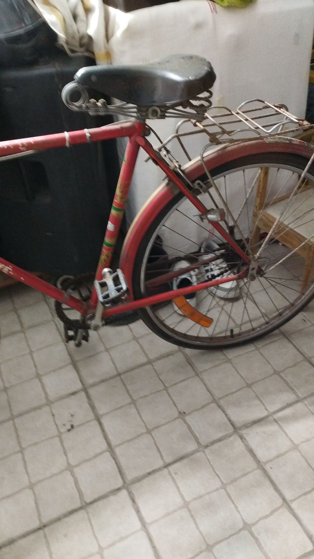 Bicicleta de criança e adultos