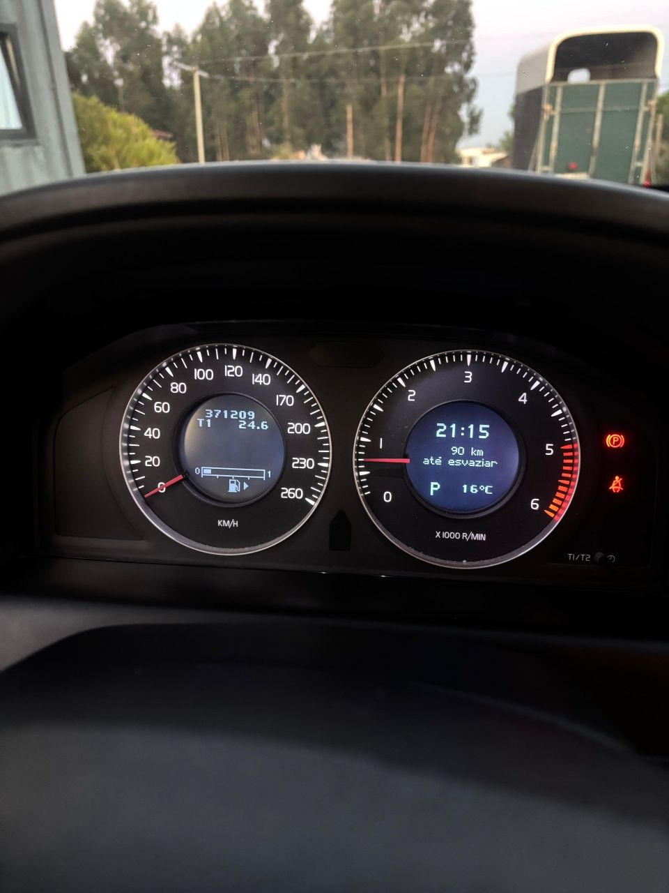 Volvo xc60 d5 awd 2010