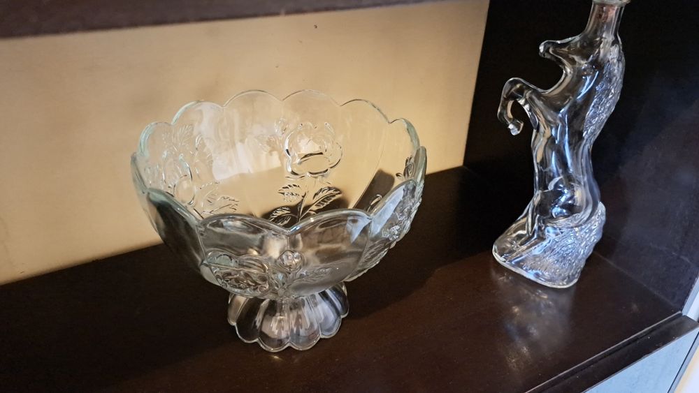 Várias peças em vidro antigas