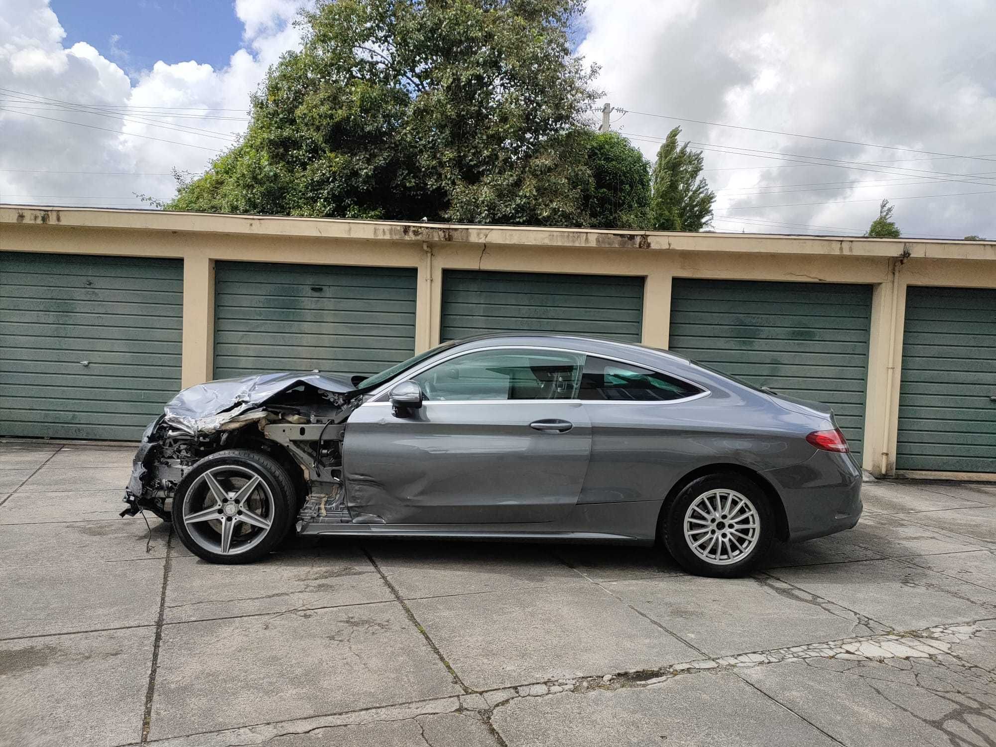 Mercedes-Benz classe c coupé c250 diesel cx. aut.