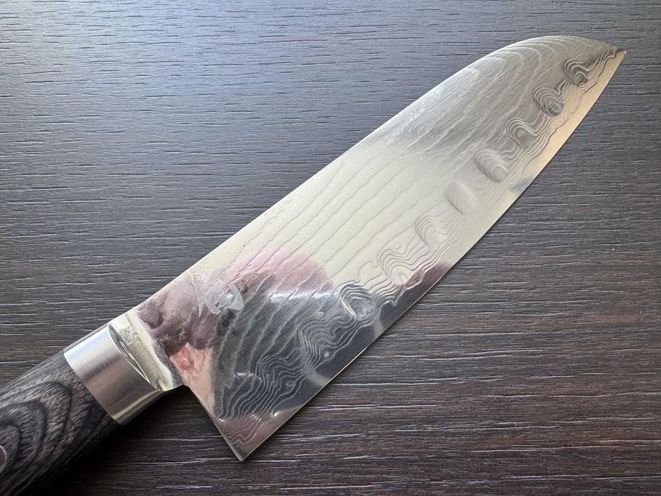 Японський професійний кухонний ніж сантоку Shun Kaji