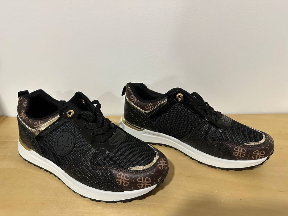 Sapatilhas Preto / Castanho / Dourado Novas 39