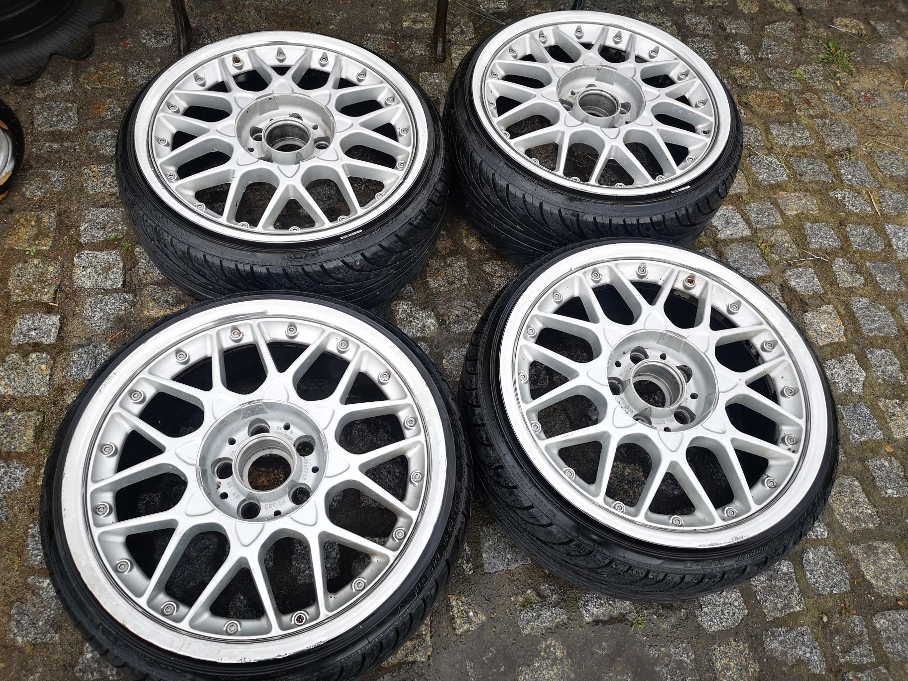 Koła 5x12 Bbs RS 702