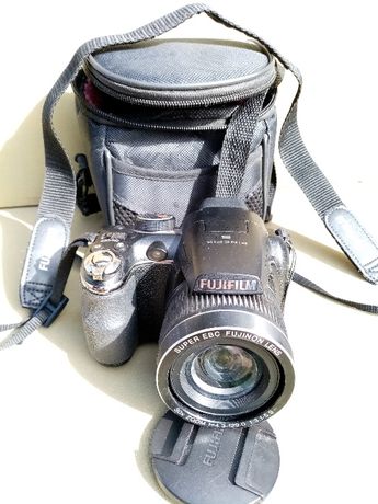 фотоаппарат FUJIFILM FinePIX S4000