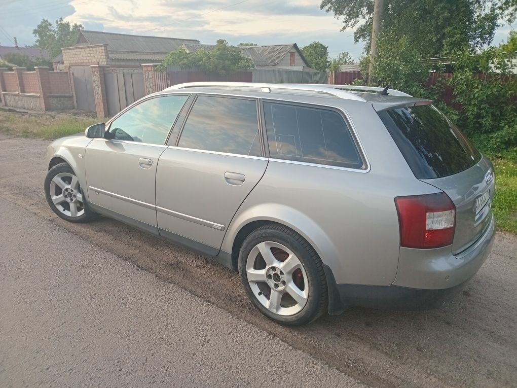 Продам Ауди А4 в отличном состоянии quattro