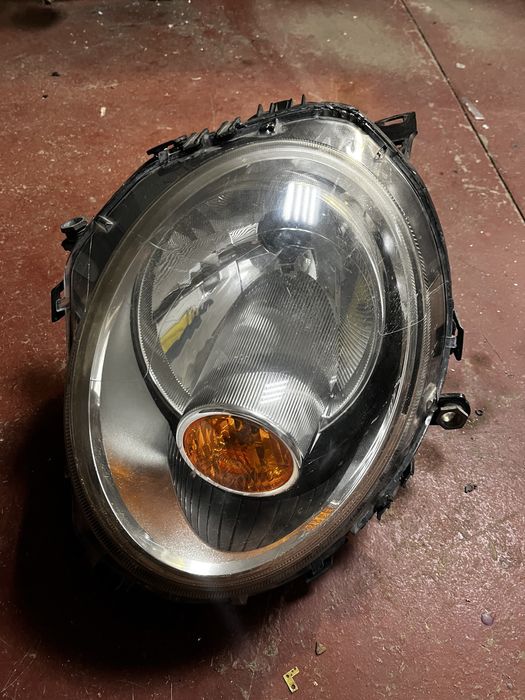 Фара Mini Cooper R55, 56