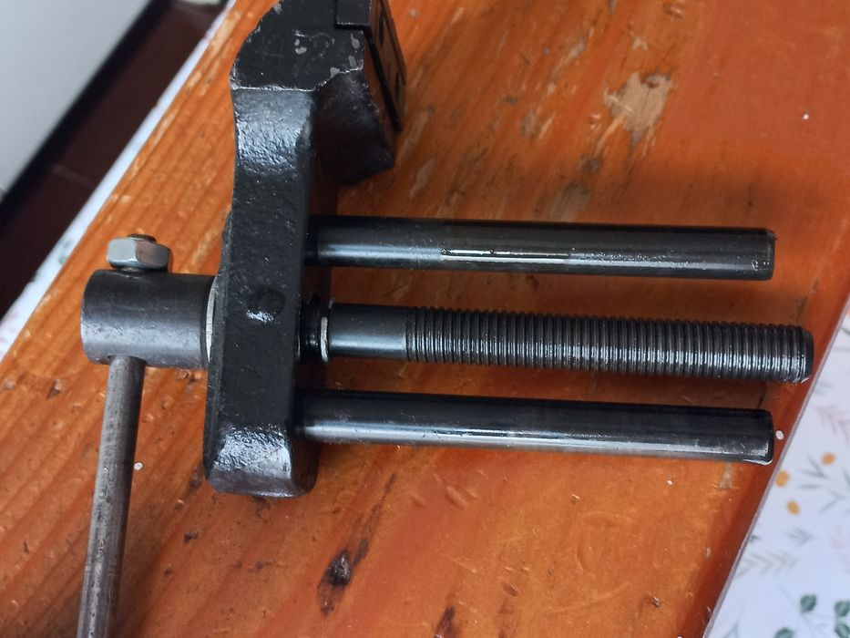 Тиски поворотные  слесарные 60 мм СССР