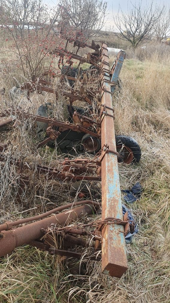 Сеялка СУПН-8, культиватор КРН-8, КПС-4, лейка
