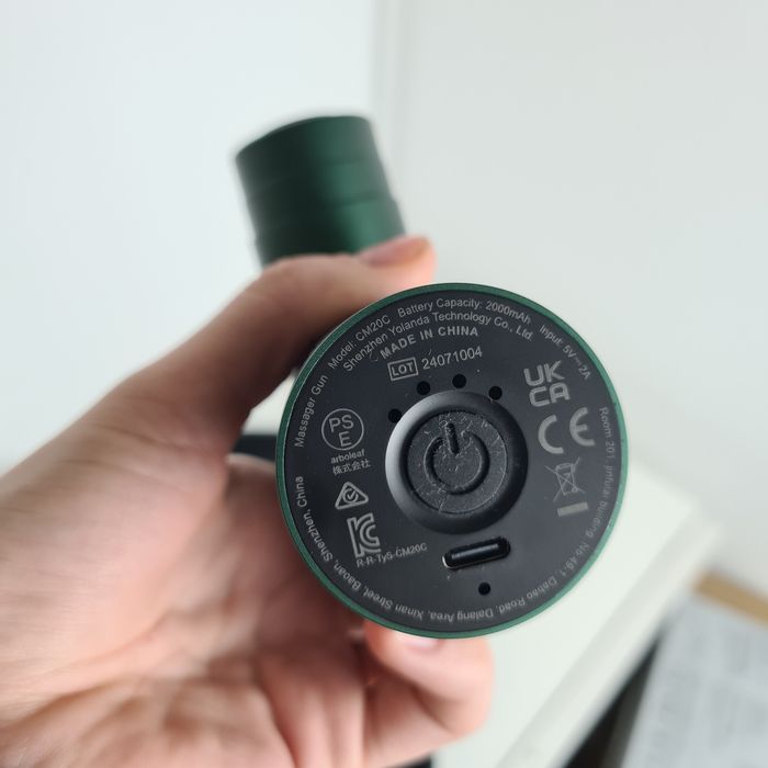 Перкусійний масажер для всього тіла