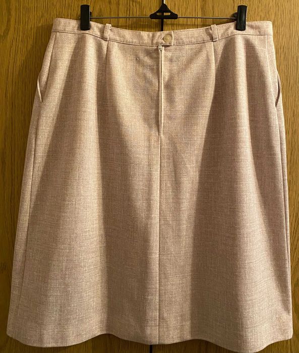 Спідниця фірми "Karelia" (Фінляндія), розмір 48-50.