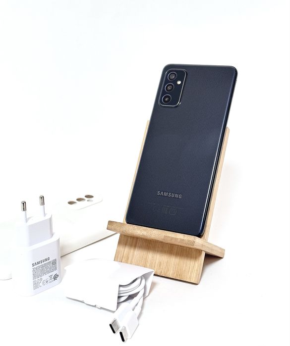 6/128Gb Samsung M52 Як новий! Оригінальна зарядка!